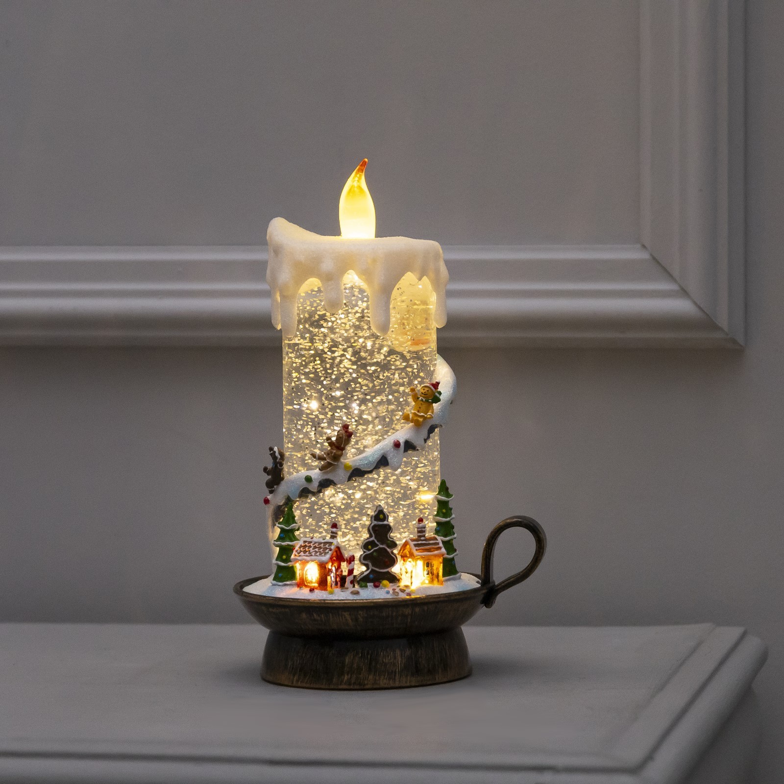  Светодиодная фигура «Свеча с имбирными пряниками